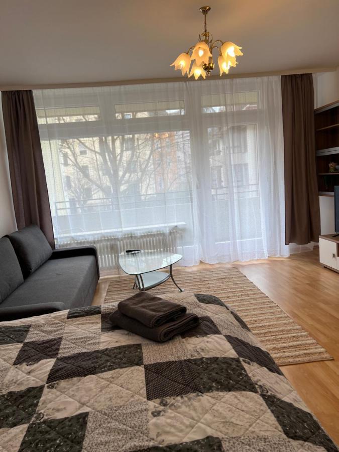 Ferienwohnung Am Konigsplatz เอาก์สเบิร์ก ภายนอก รูปภาพ